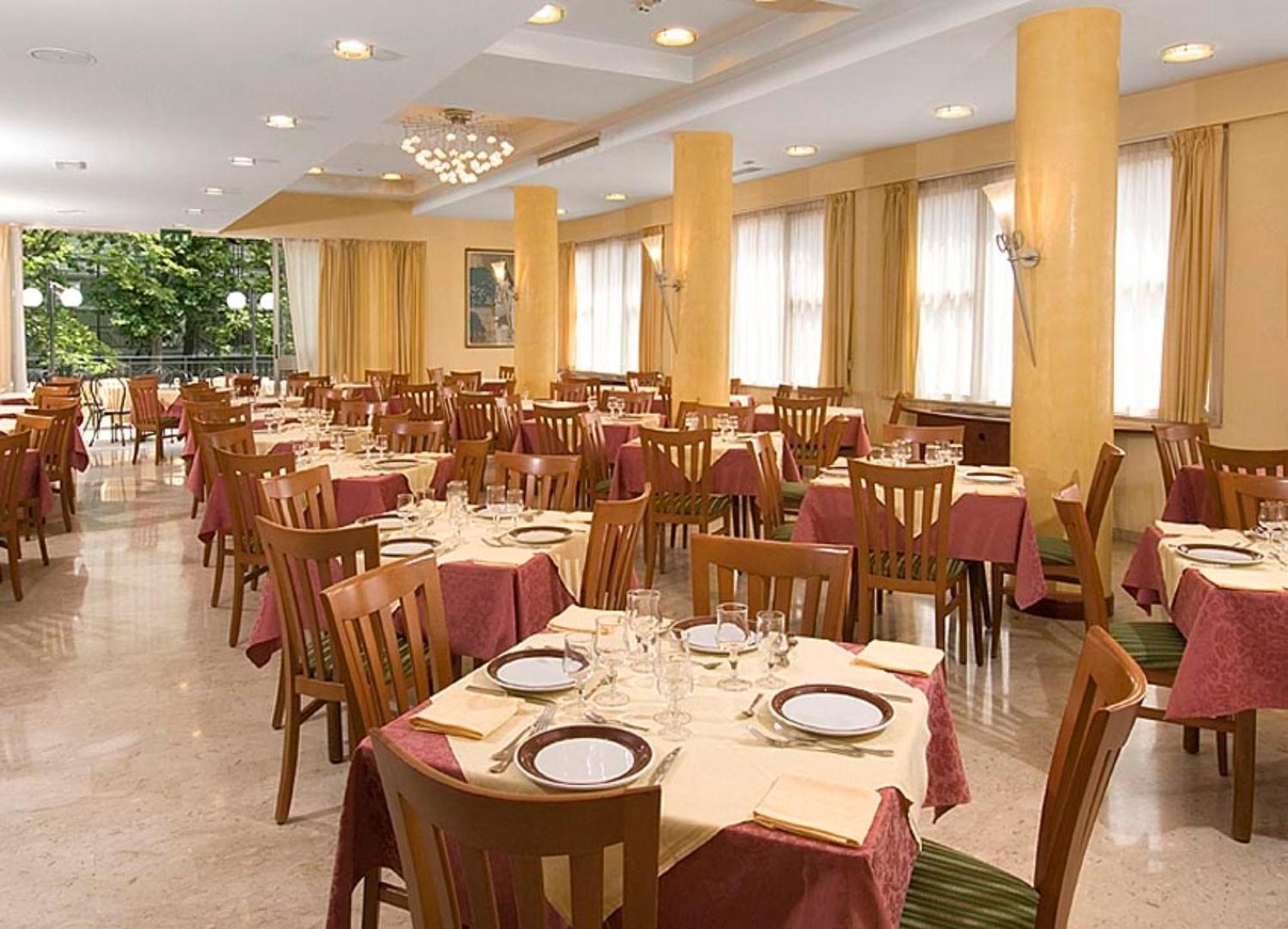 Hotel Savoia Cesenatico Dış mekan fotoğraf