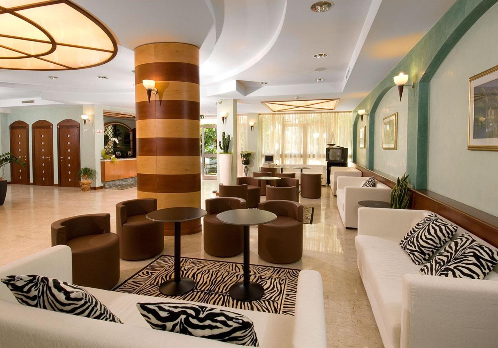 Hotel Savoia Cesenatico Dış mekan fotoğraf